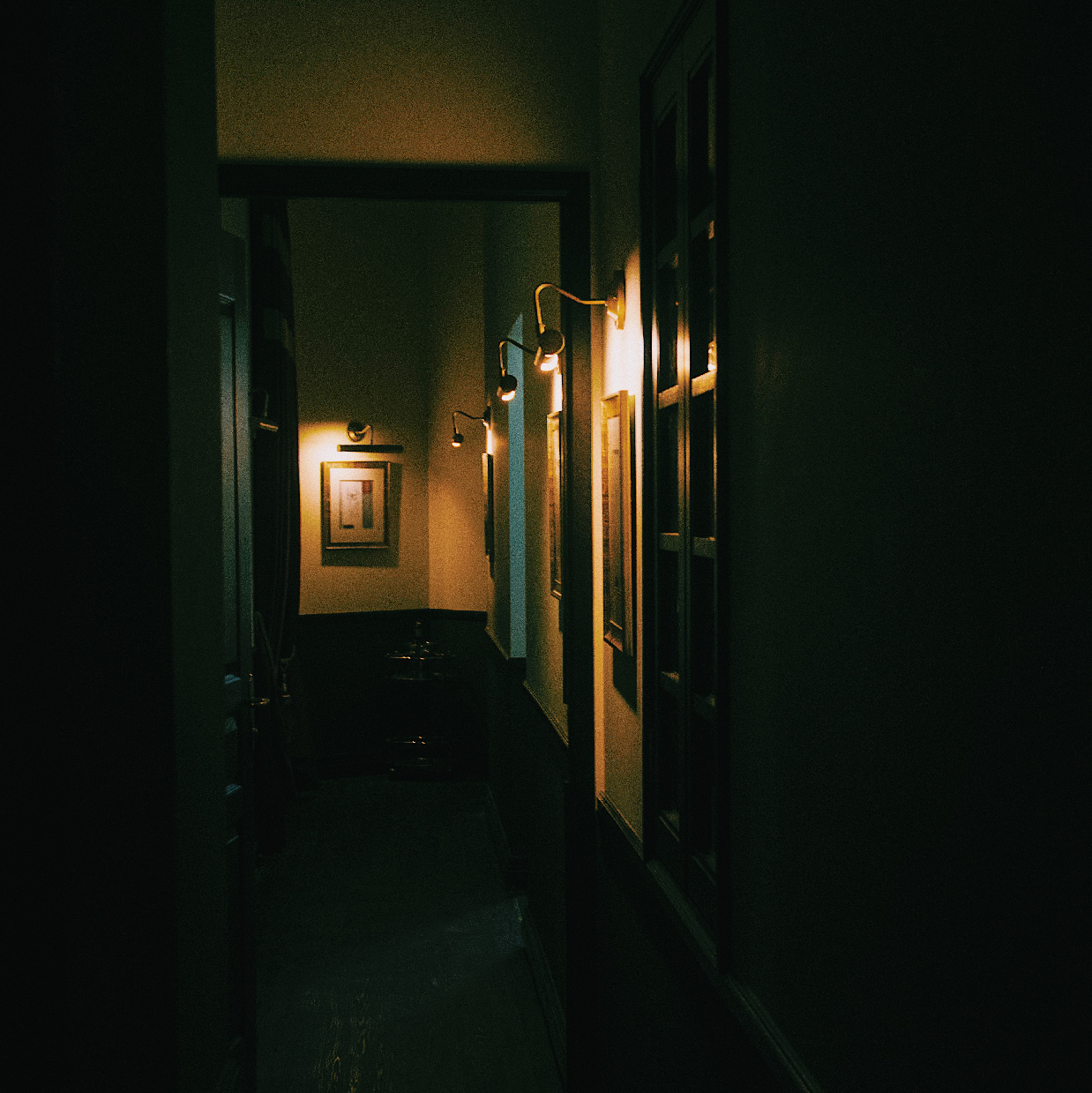 Hauntu | Mystery in a Hotel